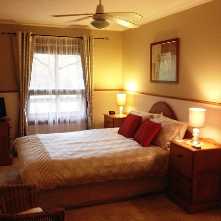 Southern Vales Bed & Breakfast マクラーレン・ヴェイル エクステリア 写真